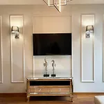 U In Old Town Apartment