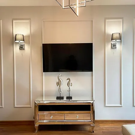 U In Old Town Апартаменты